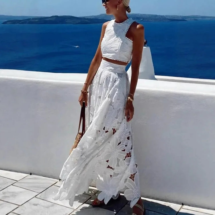 Tienda online, Ropa femenina, Outfit romántico, Moda mujer, Moda femenina, Maxi falda, Dos piezas, Crop top, Conjunto encaje, Conjunto elegante
