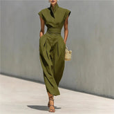 Vestido entallado, Vestido elegante, Tienda online, Ropa femenina, Plisado cintura, Outfit femenino, Moda mujer, Moda femenina, Estampado primavera, Escote en V
