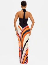 Vestido largo, Vestido de evento, Vestido ajustado, Tienda online, Ropa femenina, Outfit elegante, Moda mujer, Moda femenina, Estampado multicolor, Diseño con cordones
