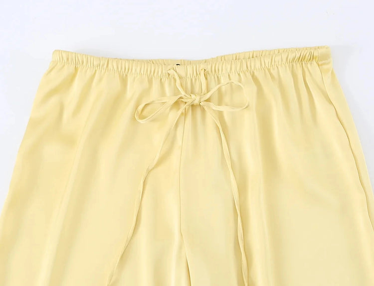 Traje dos piezas, Top de tubo, Tienda online, Ropa femenina, Pantalón fluido, Outfit elegante, Moda mujer, Moda femenina, Conjunto verano, Conjunto casual

